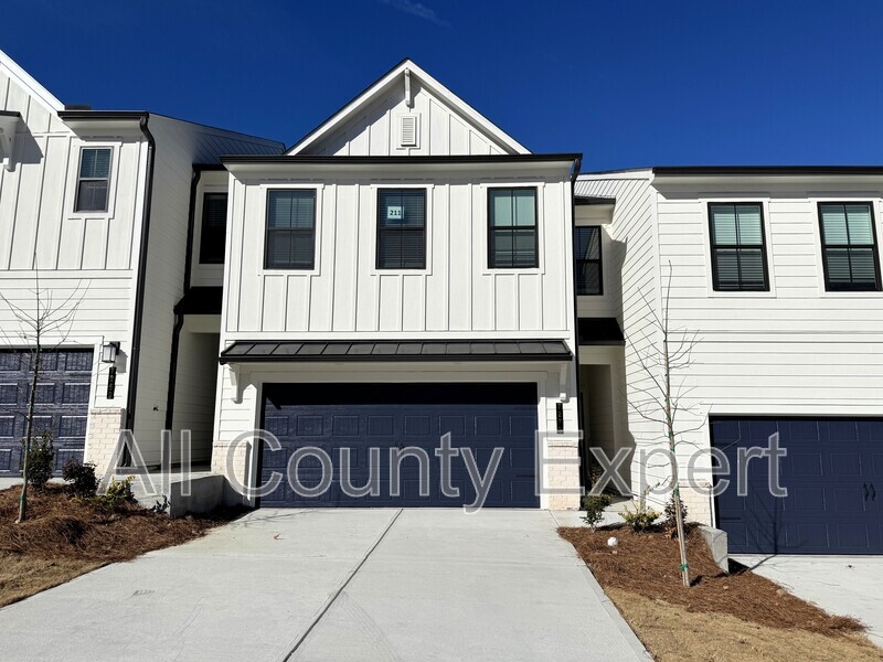 Flowery Branch House: 7273 Mulberry Trace Lane