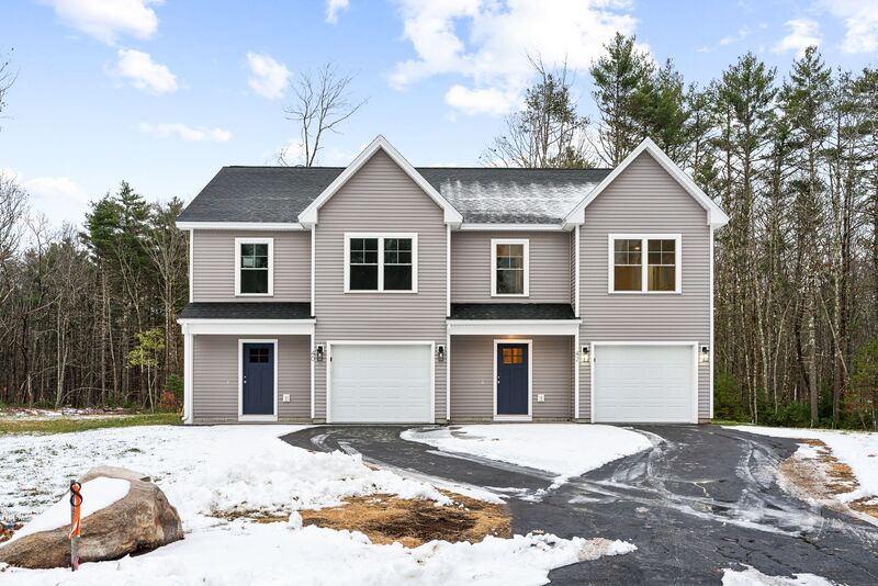 Wells Townhome: 42 Foliage Way