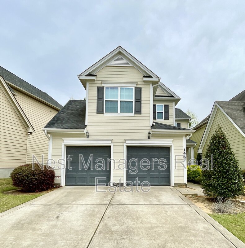 Spring Lake House: 148 Pine Hawk Dr