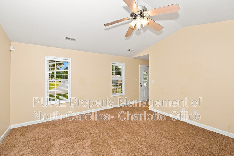 Kannapolis House: 1459 Ontario Dr