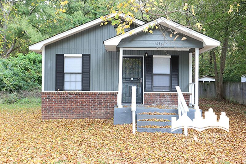 Memphis House: 1616 Winston Dr