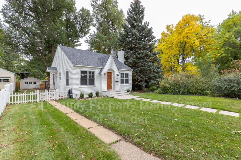 Boulder House: 3134 10th St