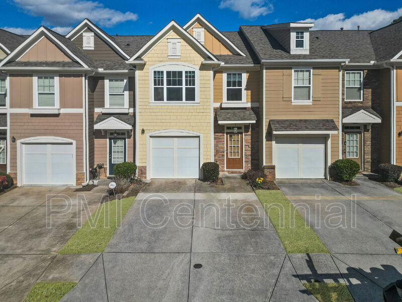 Kennesaw Townhome: 2048 Lakeshore Overlook Circle Northwest