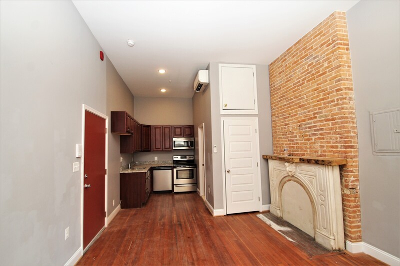 Baltimore Condo: 1017 St. Paul St