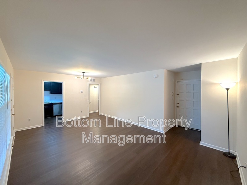 Charlotte Condo: 4605 Coronado Dr