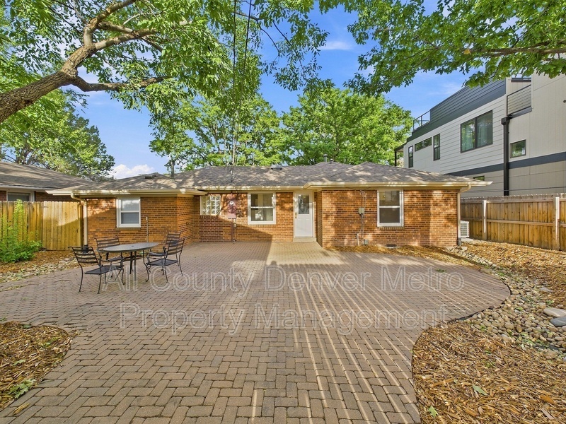 Main Rental Photo 19