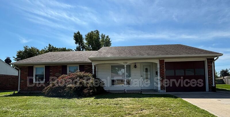 Englewood House: 530 Unger Avenue