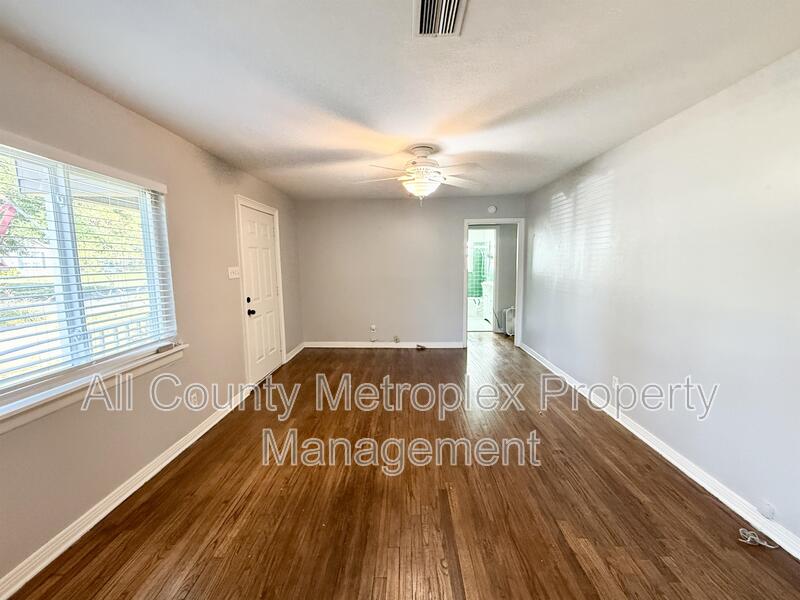 Main Rental Photo 3