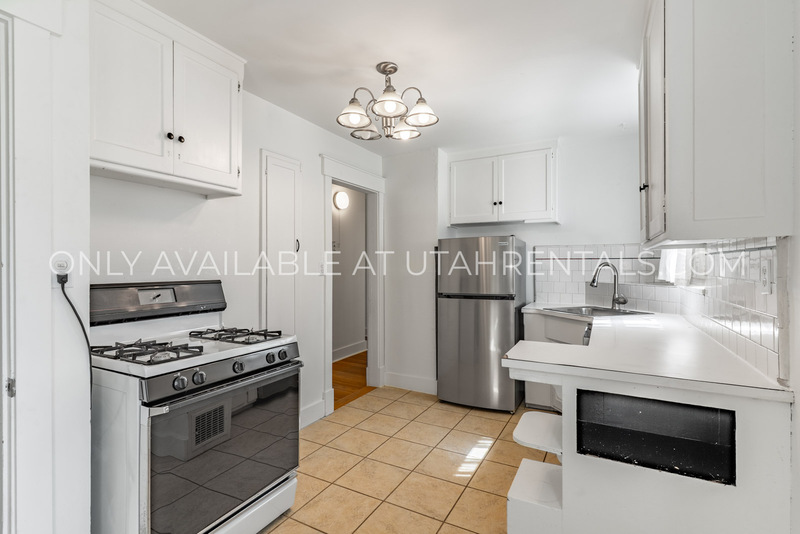 Provo House: 1278 E 520 S