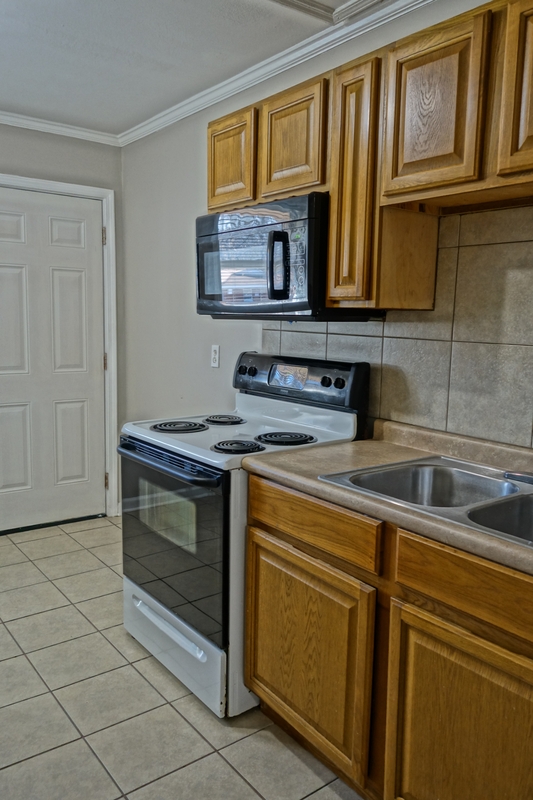 Huntsville House: 4004 McVay Street SW