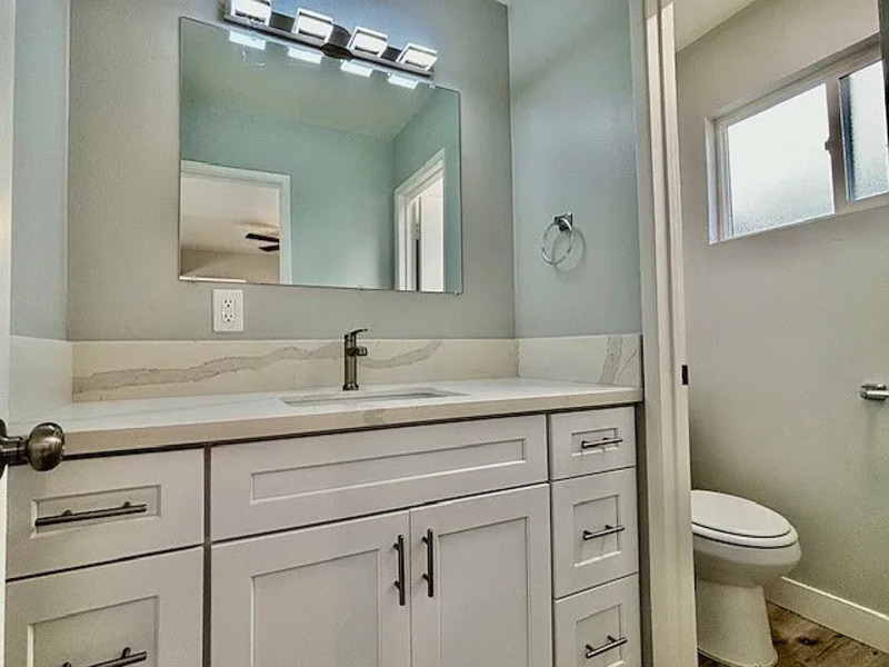 Costa Mesa Townhome: 1018 Mission Dr