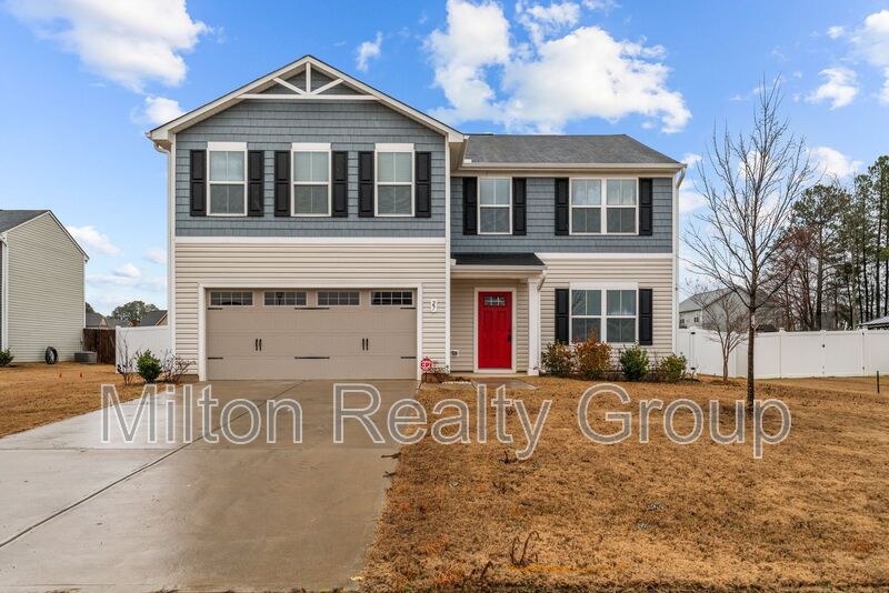 Angier House: 27 Bird Dog Drive