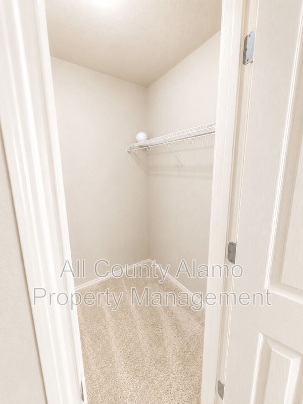 Main Rental Photo 29