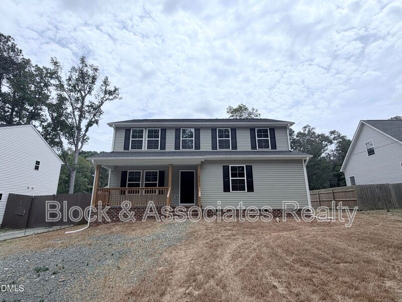DURHAM House: 824 Roane St