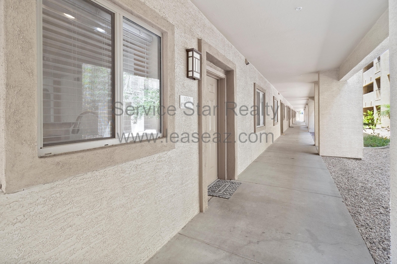 Phoenix House: 920 E Devonshire Ave