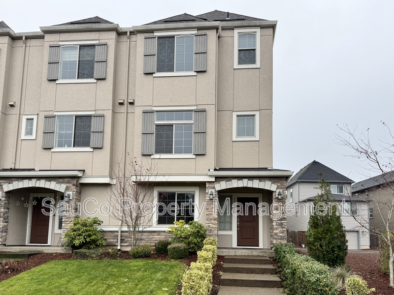 Portland Condo: 15088 NW Marianna St