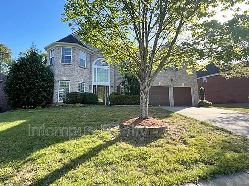 Dacula House: 585 Gran Heritage Way