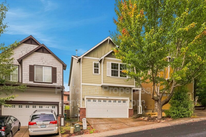 Beaverton House: 12685 SW 158th Terrace