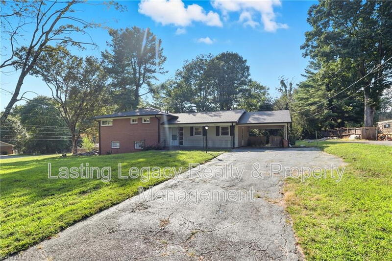 Pfafftown Condo: 4850 Ellen Ave