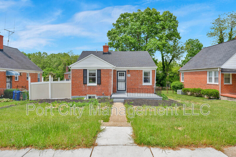 Baltimore House: 4902 Gilray Drive