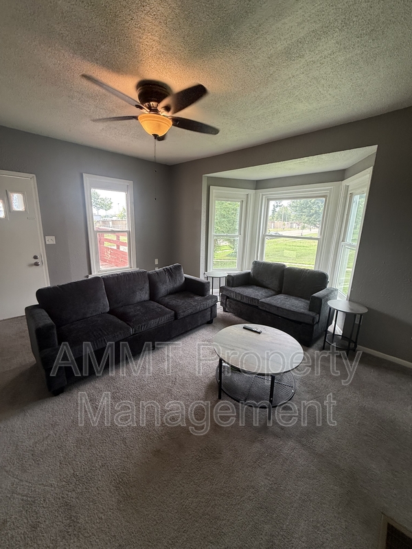Cedar Rapids Condo: 1838 J Avenue Northeast - Lower