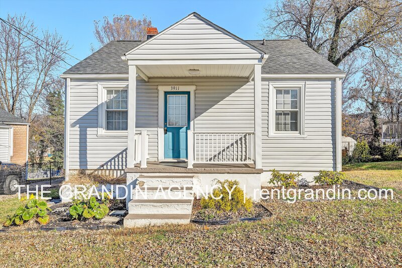 Roanoke House: 3911 Michigan Ave NW