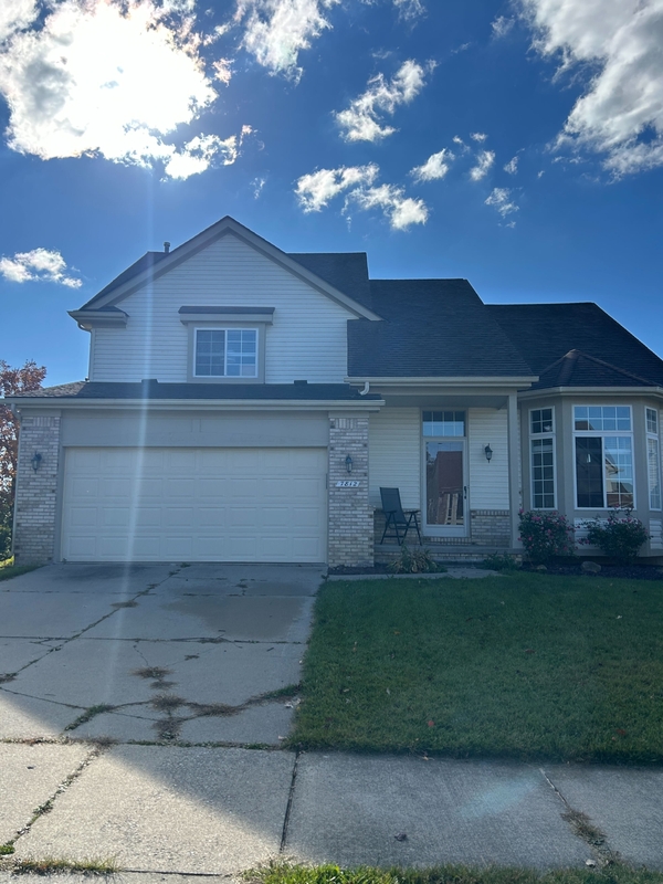 Ypsilanti House: 7812 Thornhill Drive