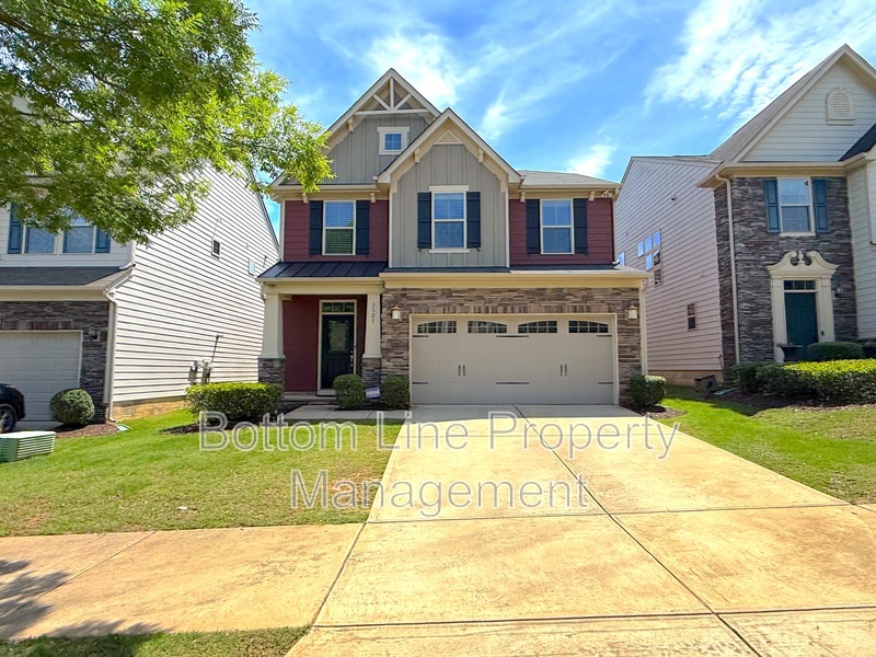 Charlotte House: 2507 Alyssa Lane