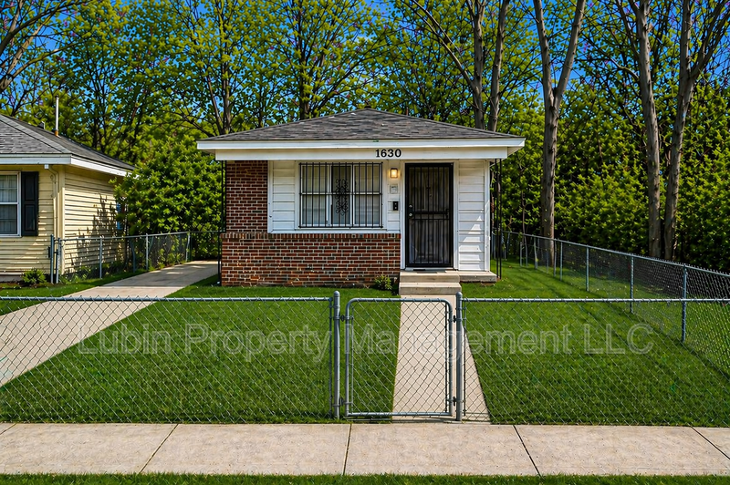 Memphis House: 1630 Preston St