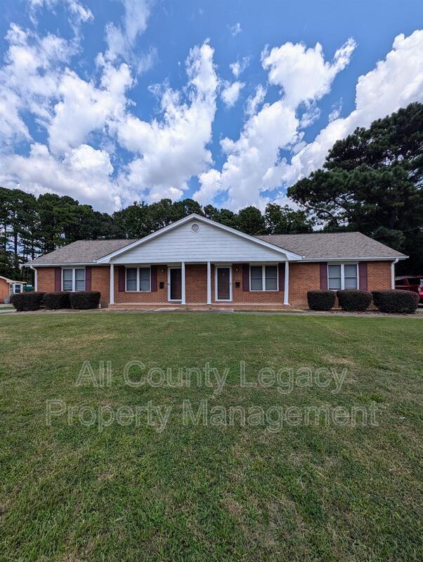 Snellville Condo: 3132B Dove Court