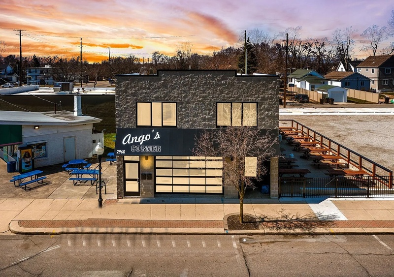 Trenton Condo: 2964 West Jefferson Ave. - 2