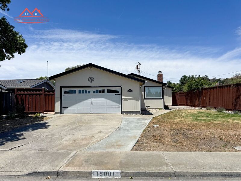 San Jose House: 15001 Ridgetop Drive