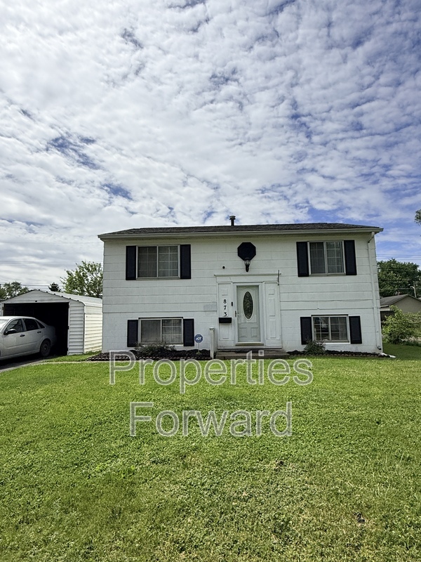 Columbus House: 873 Allison Dr.