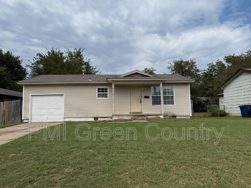 Tulsa House: 321 W 62nd Pl N