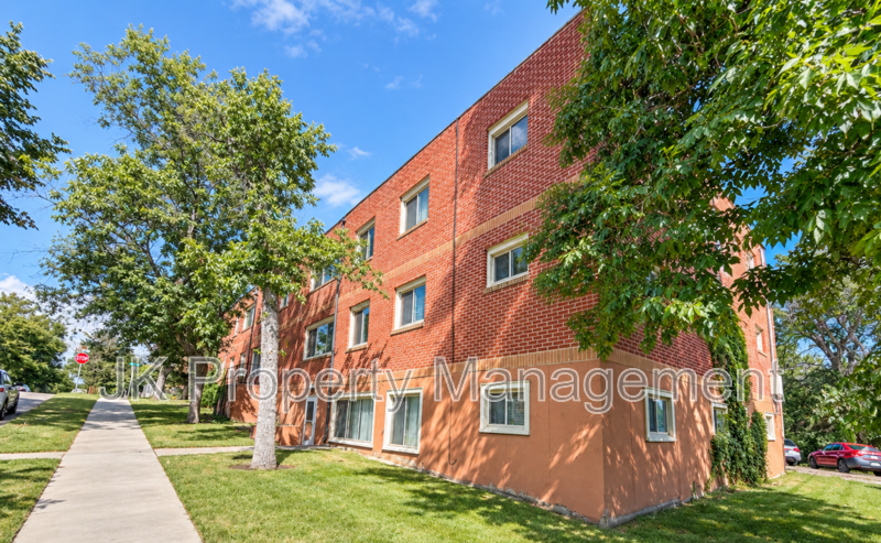 Great Falls Condo: 205 11th Street S