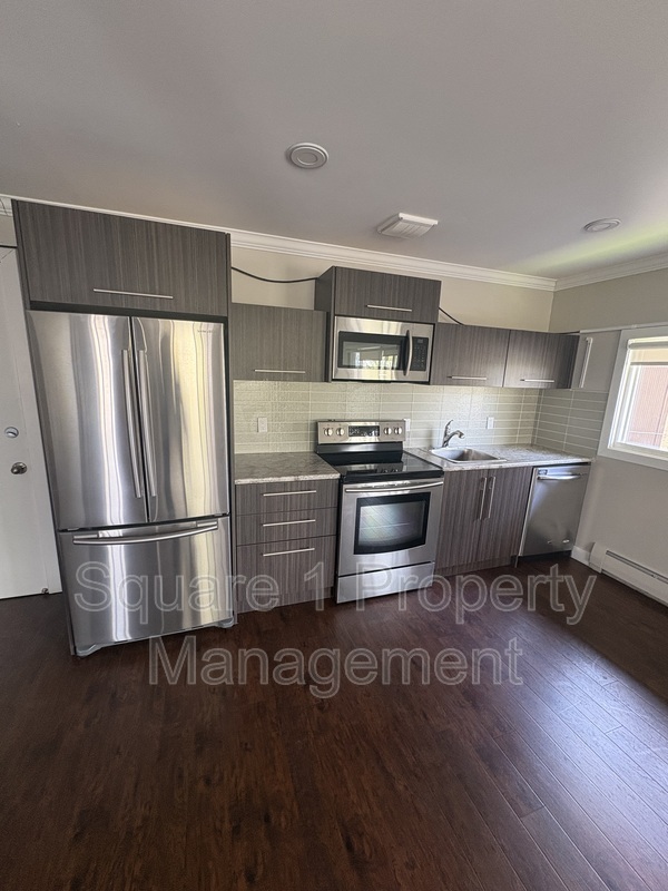 Edmonton Condo: 10025 117 Street