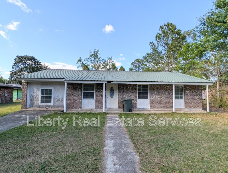 Hinesville House: 507 Franklin St