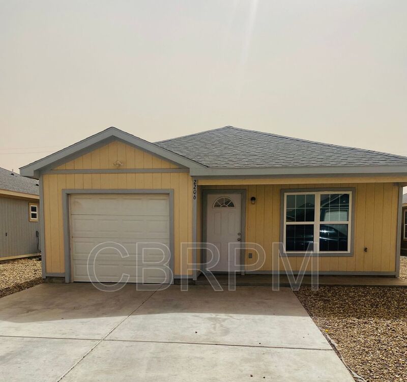 Lubbock House: 2206 E Main Street