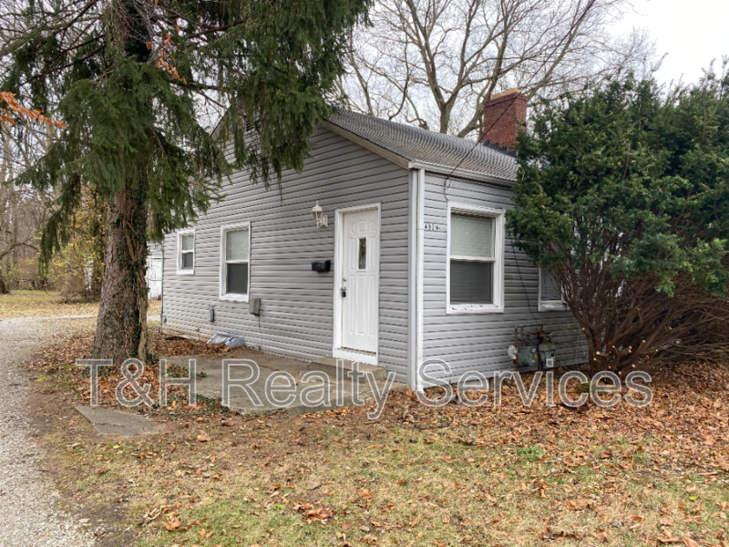 Indianapolis Condo: 4924 Carvel Avenue