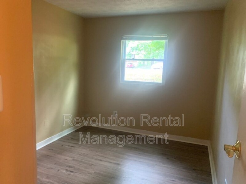 105 Fortress Dr GA 30269-1007 - Photo 9