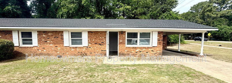 Fayetteville Condo: 4730 Rosehill Rd