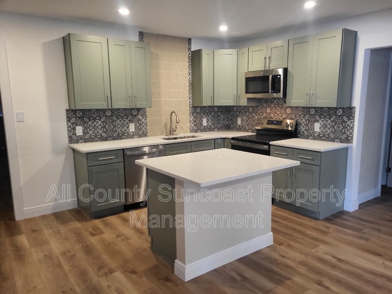 Main image for 2444 14th Ave S
