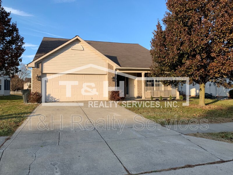 Indianapolis House: 10896 Riverwood Boulevard