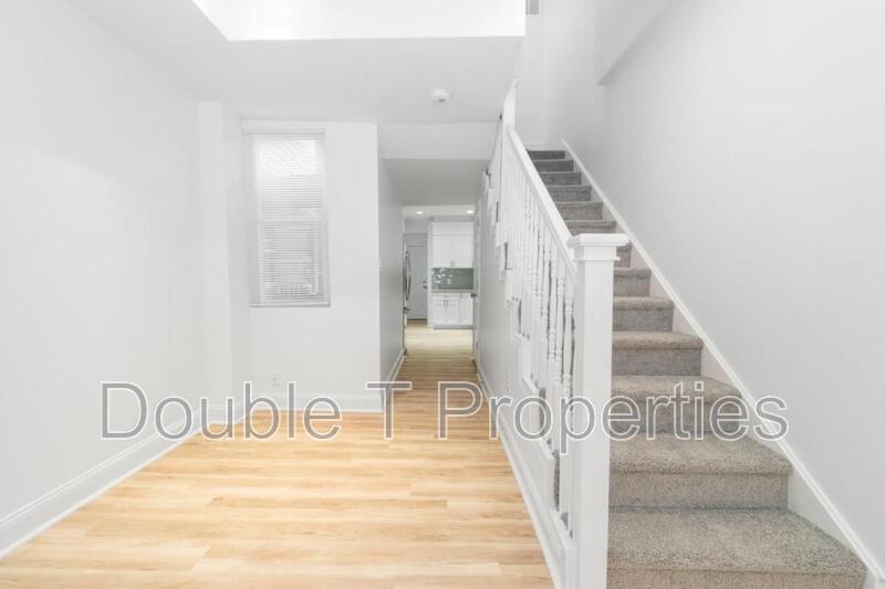 Baltimore Townhome: 737 N Chester St