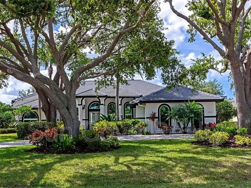 Osprey House: 600 Eagle Watch Ln