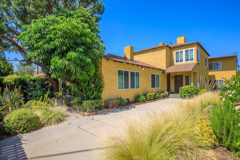 North Hollywood Condo: 5517 Colfax Ave