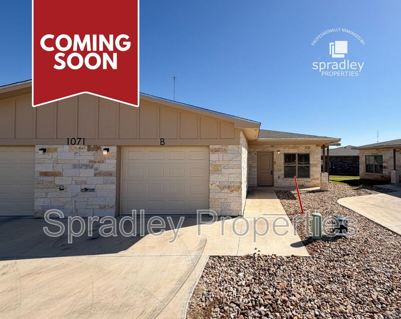 Belton Condo: 1044B Hibiscus Dr