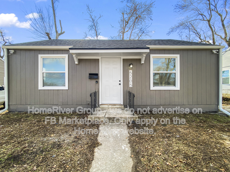 Kansas City House: 5205 Locust Ave