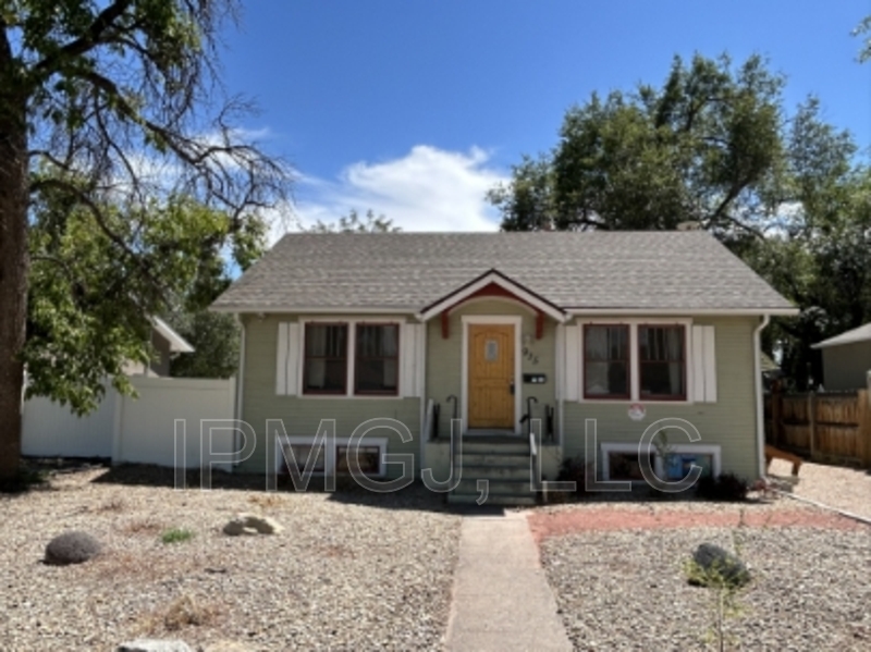 Grand Junction House: 935 Teller Avenue