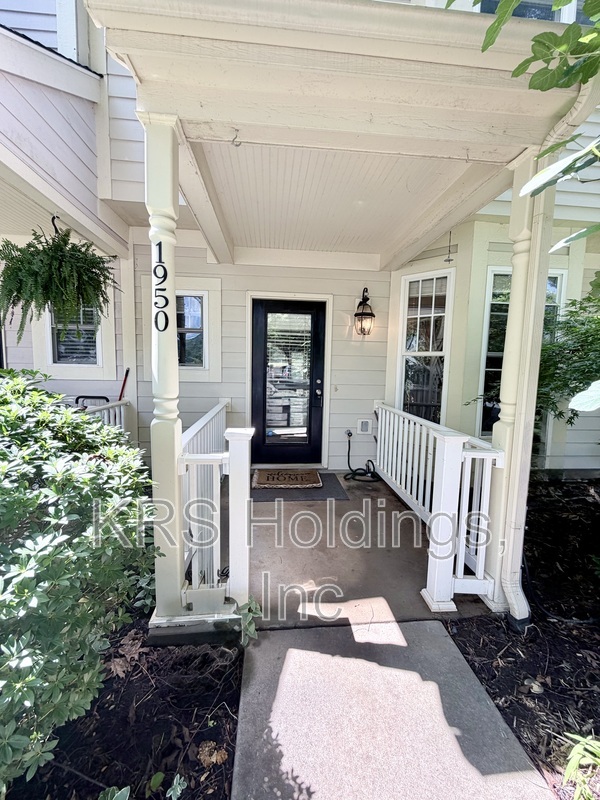 Charlottesville Townhome: 1950 Tudor Ct.